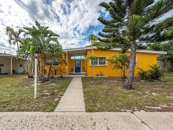 1066 Cable Ln NE, Palm Bay, FL 32905