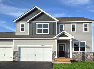 10560 Bent Pine Ln, Woodbury, MN 55129