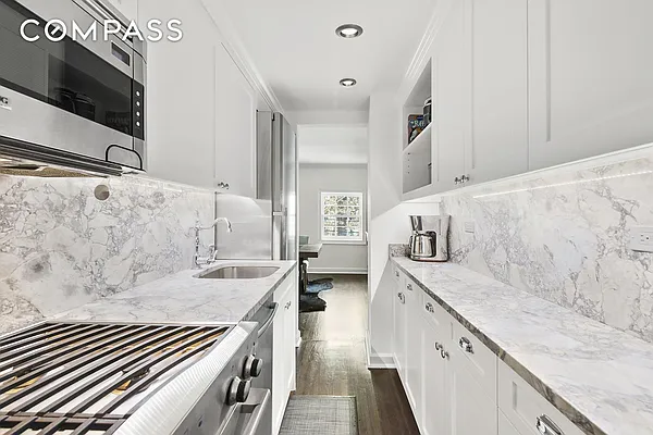 Sold by Compass | media 24