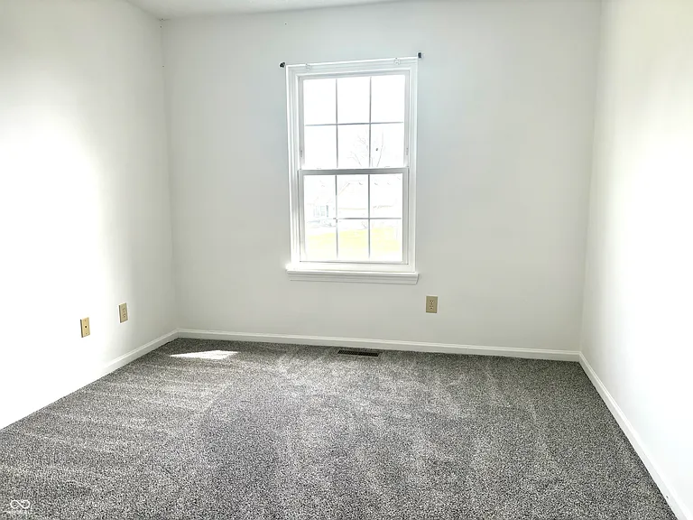 11052 Oakspring Dr — Photo 22