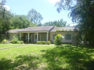 6390 SW 92nd St, Pinecrest, FL 33156