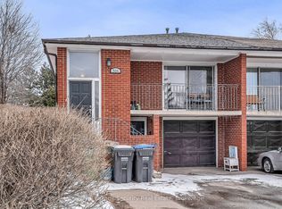 516 Kelvedon Mews, Mississauga, ON L4Z1G4