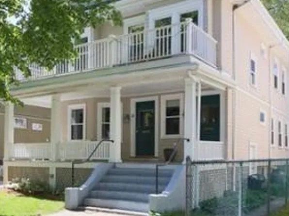 26 Trowbridge St, Arlington, MA 02474