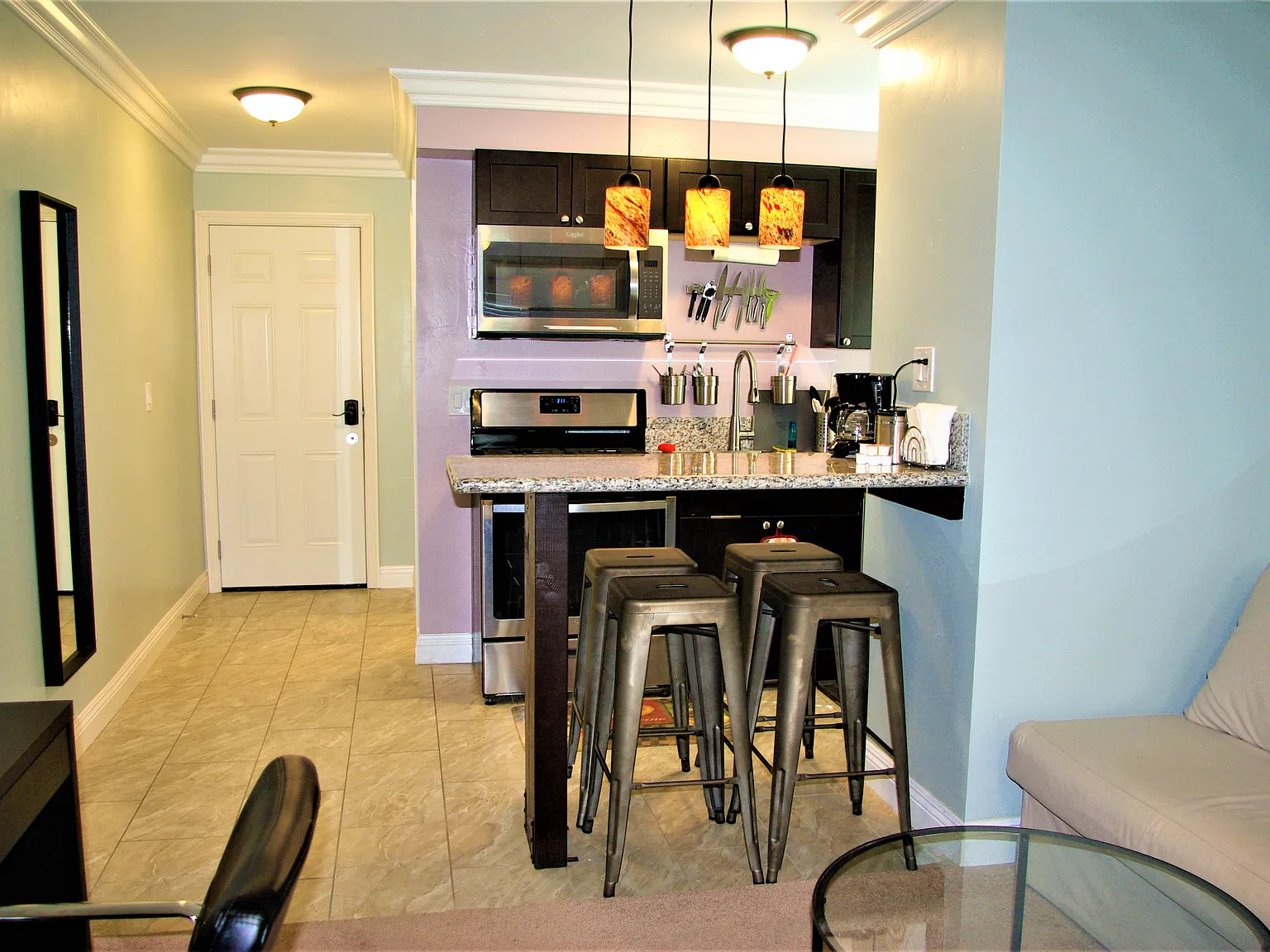 Studio, 360 sqft, $2,500 — Photo 2