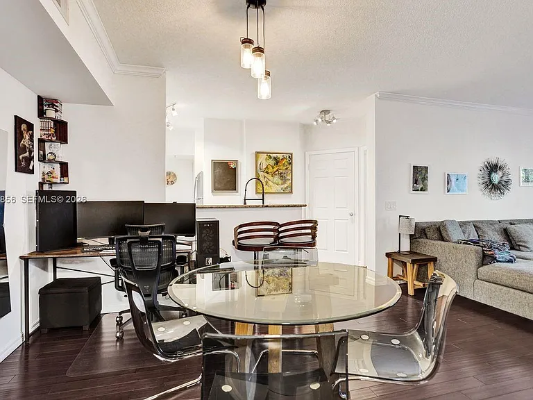 2220 Tuscany Way #2220 — Photo 9