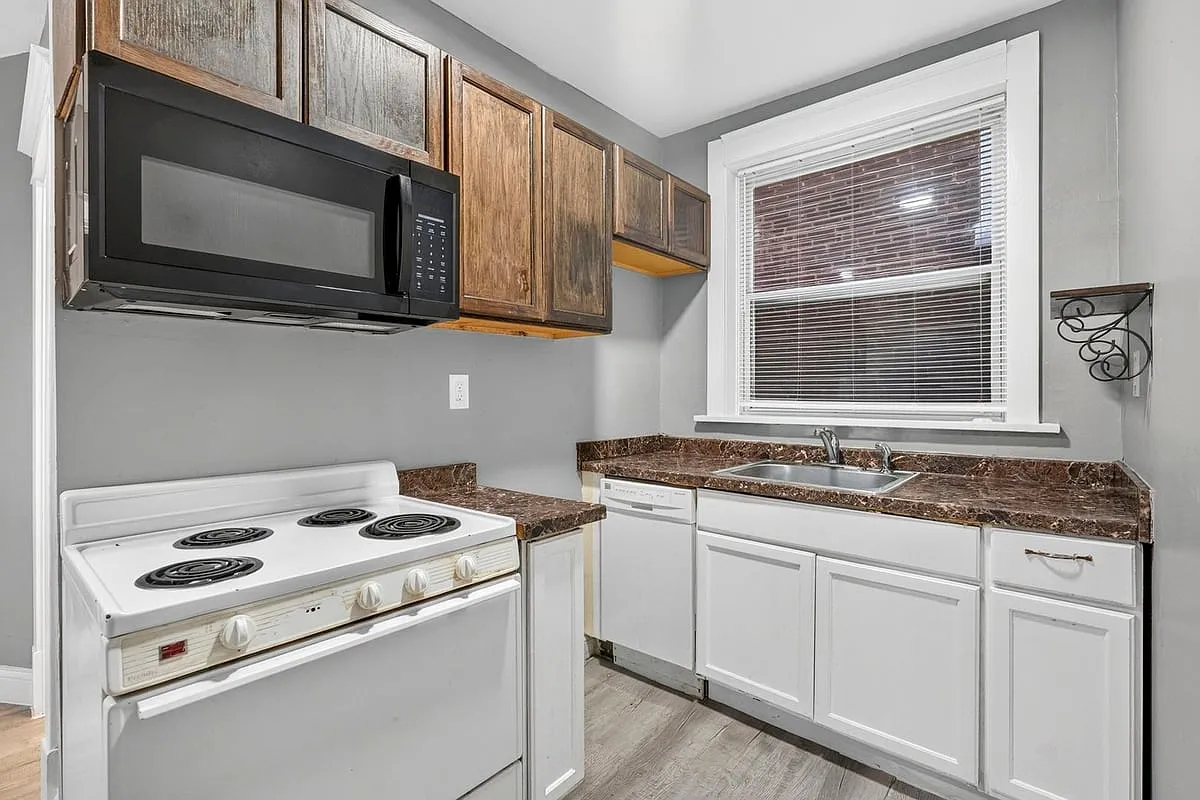 3107 Osceola St - Unit 1E — Photo 4
