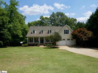 111 Shadow Ln, Lyman, SC 29365