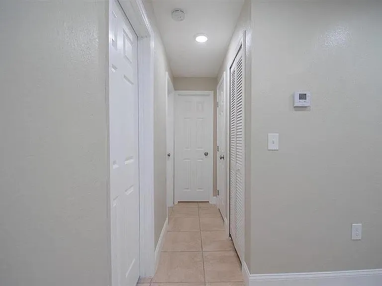 508 N 23rd St — Photo 8