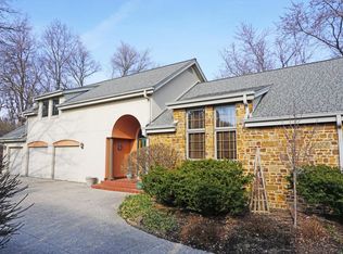 W306S2350 Boettcher Rd, Waukesha, WI 53188