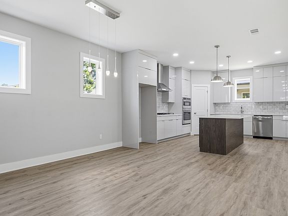 5th image of 1830 Owen St Lot B