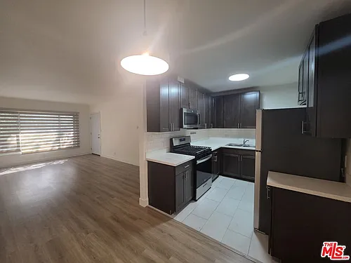 1224 N Fairfax Ave #2 Photo 1