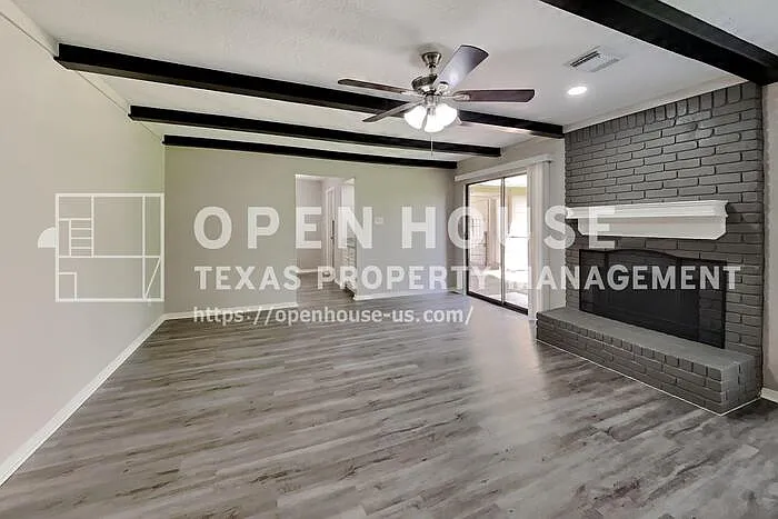 2507 Brookdale Dr — Photo 3
