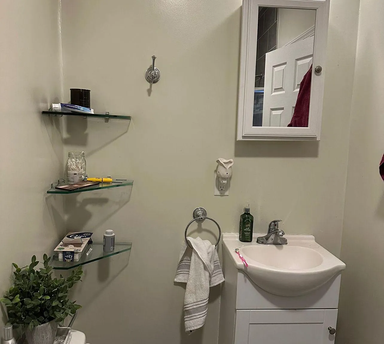 2 bed, 1500 sqft, $1,525 — Photo 4