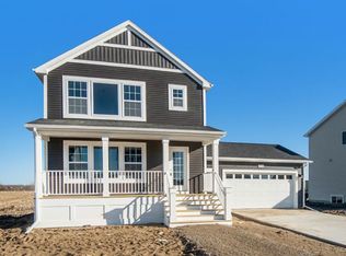 10555 Sunbranch Dr, Holland, MI 49423
