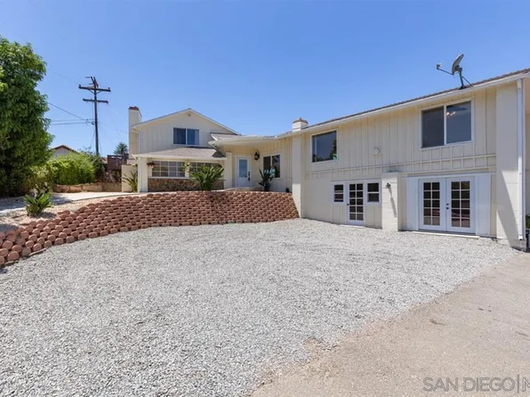 338 S Melrose Dr #1-03, Vista, CA 92081