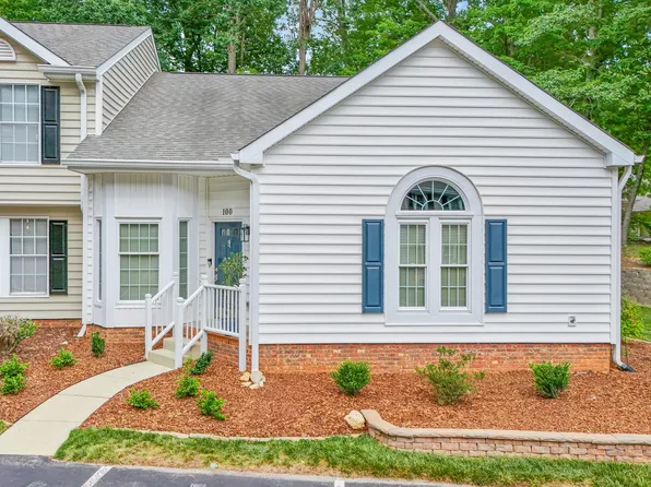 100 Riverwalk Cir, Cary, NC 27511
