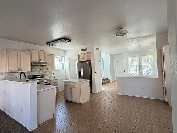 5th image of 7245 S 41ST Drive