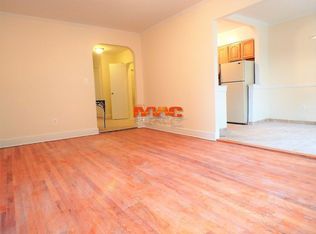 30-50 41st St #3, Astoria, NY 11103