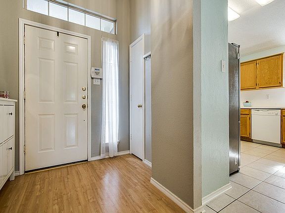4th image of 937 Golden Grove Dr