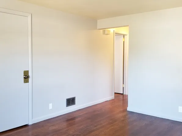 522 Delaware St SE #2, Grand Rapids, MI 49507