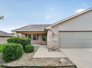 5543 Blairwood Dr, Indianapolis, IN 46237