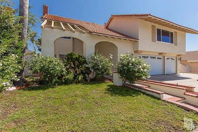 1st image of 2354 N Cragmont Ct