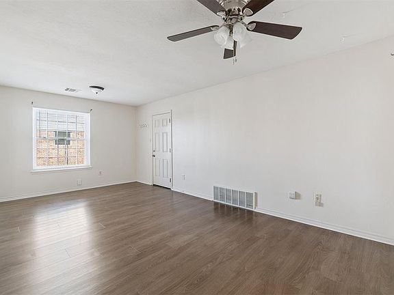 4th image of 2802 NW 75th St