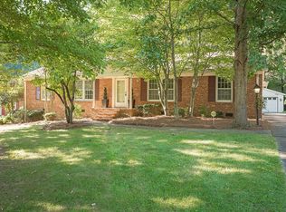 2001 Cardova Dr, Greensboro, NC 27410