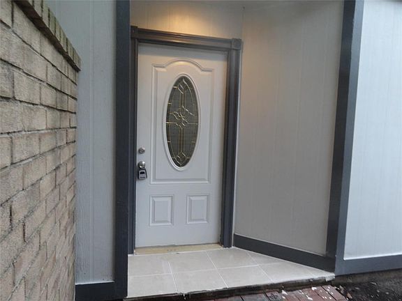 4th image of 11643 Karlwood Ln