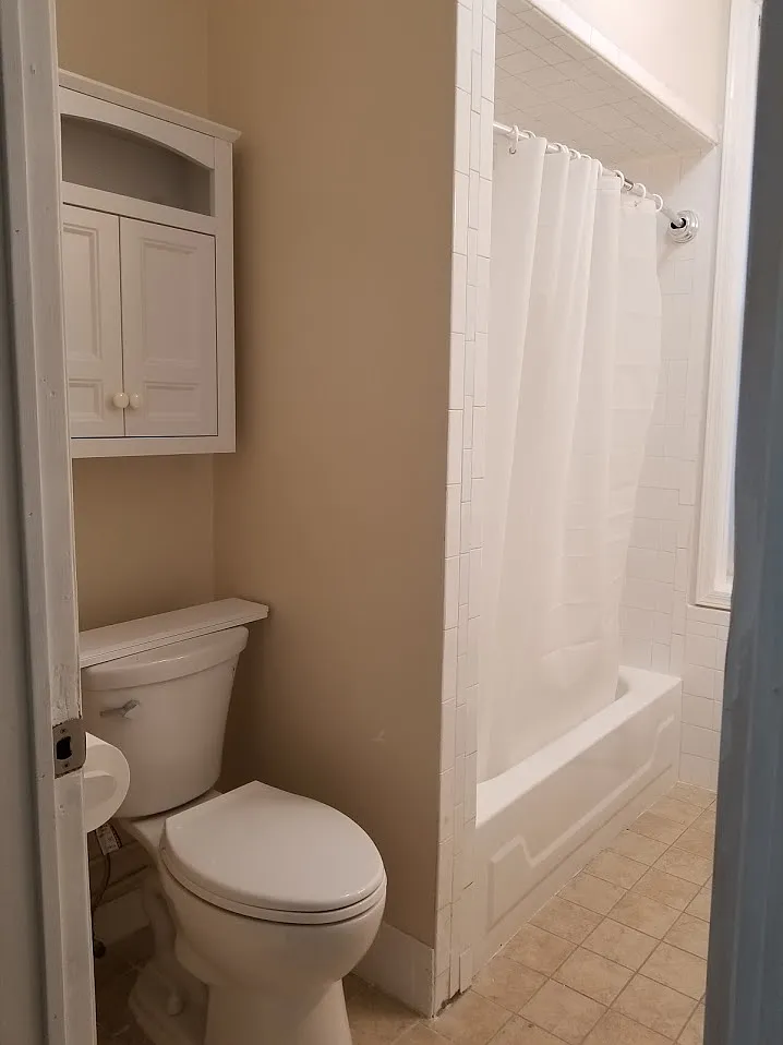 1 bed, 600 sqft, $2,156 — Photo 3