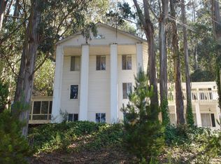 1228 Oakwood Ct, Pacifica, CA 94044