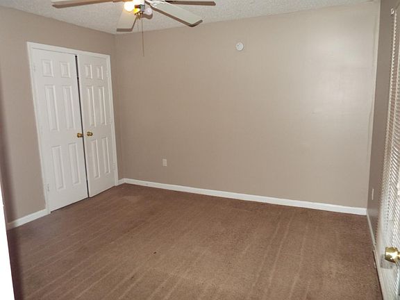 5th image of 4625 Wicklow Dr