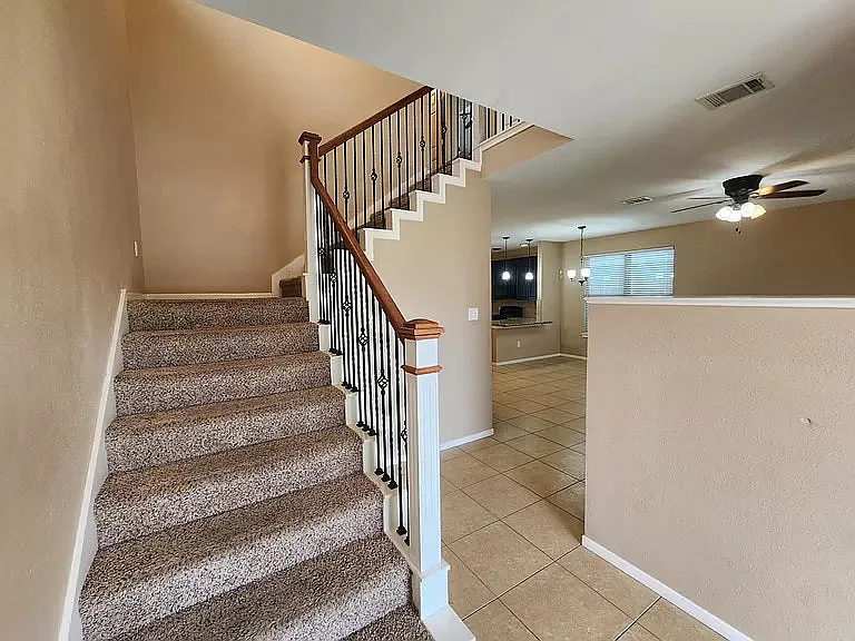 2318 Tracy Ln, Unit 3 — Photo 3