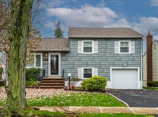816 Savitt Pl, Union, NJ 07083