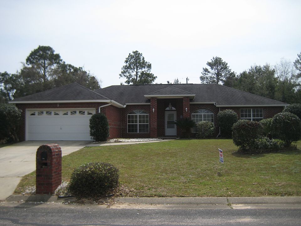 Front yard 1_03182016