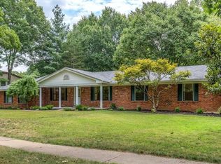 13356 Featherstone Dr, Saint Louis, MO