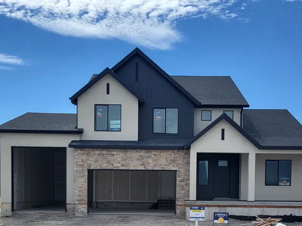 1036 E Ira Hodges Scenic Pkwy #14, Eagle Mountain, UT 84005