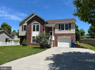 1118 Ashby St, Front Royal, VA 22630