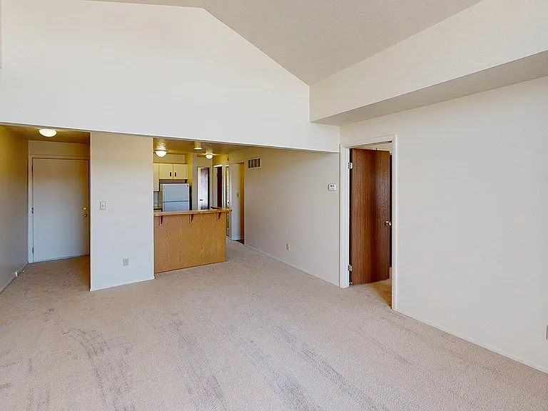 South Bridge Apartments — Photo 70
