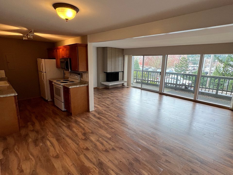 Open living and dining room as you enter unit