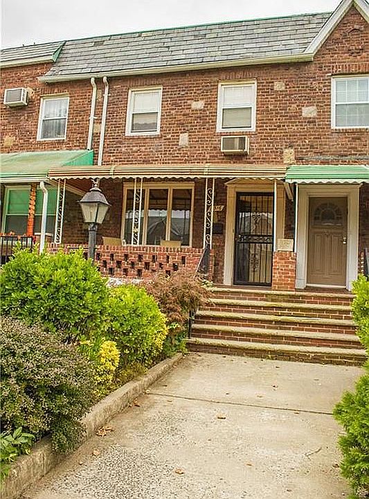 1st image of 3316 Avenue
