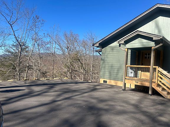3rd image of 768 Cope Creek Rd