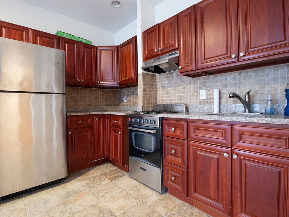 1st image of 179 Madison Ave #F4