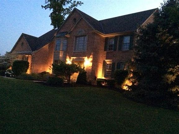 2nd image of 6704 Deerview Dr