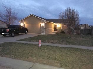 1649 E Winterset St, Goddard, KS 67052