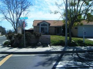 3521 Tamarind Ave, Rialto, CA 92377