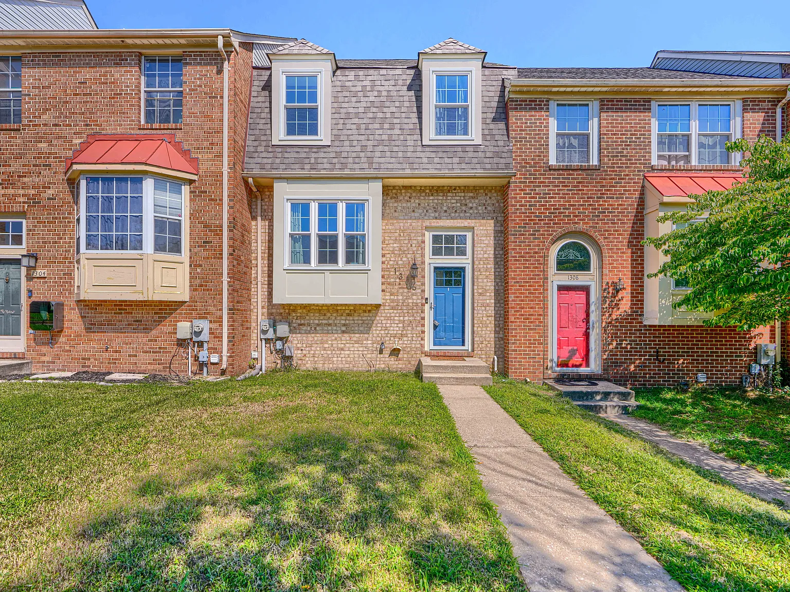 3 bed, 2.5 bath, 1785 sqft, $2,500 — Photo 1