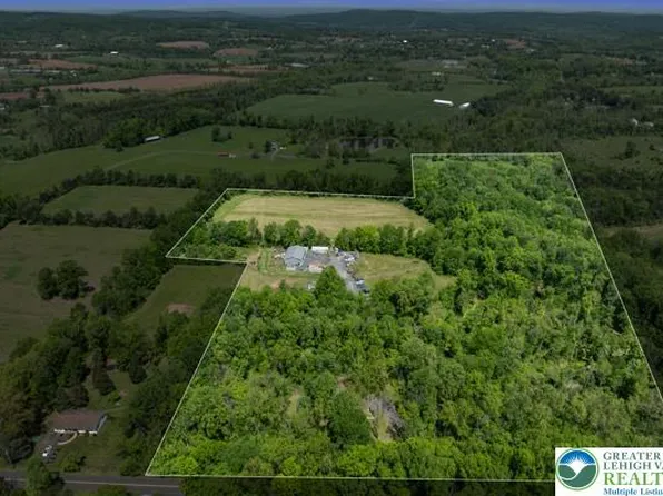 325 Pullen Station Rd, Quakertown, PA 18951