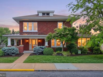 8 N 4th St, Mount Wolf, PA, 17347