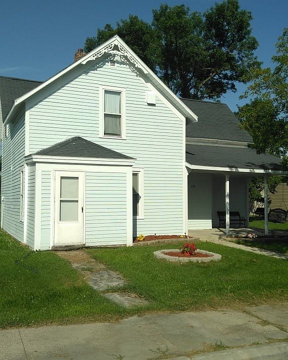 1st image of 210 Atlantic Ave